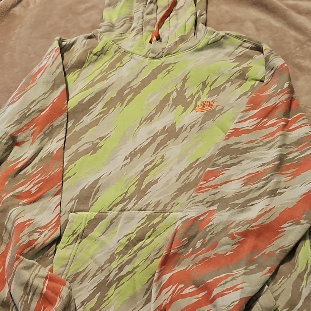 Mens Size M Mens Nike Sheatshirt